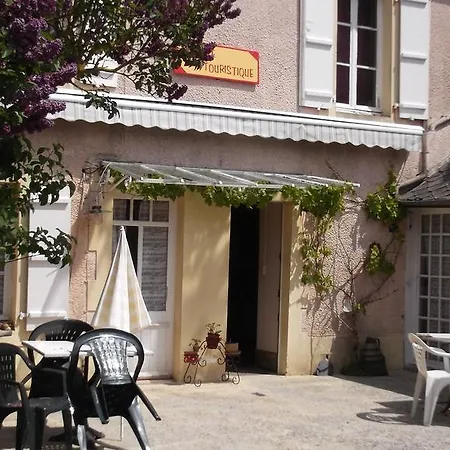 Bed & Breakfast Chambres Et Tables D'hotes A L'auberge Touristique Meuvaines