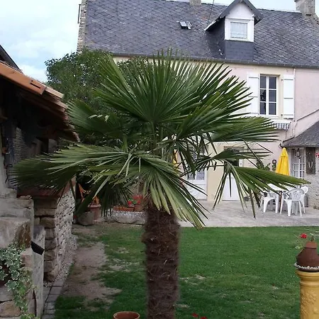 Bed & Breakfast Chambres Et Tables D'hotes A L'auberge Touristique