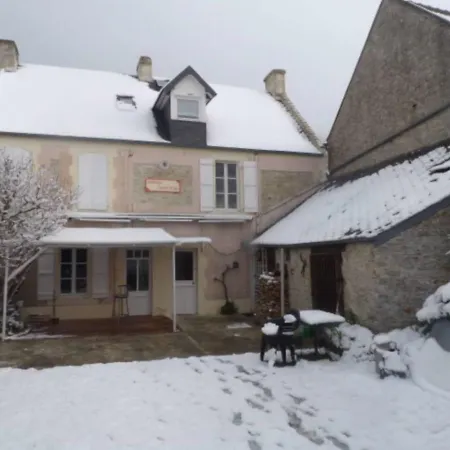 Chambres Et Tables D'hotes A L'auberge Touristique 3*