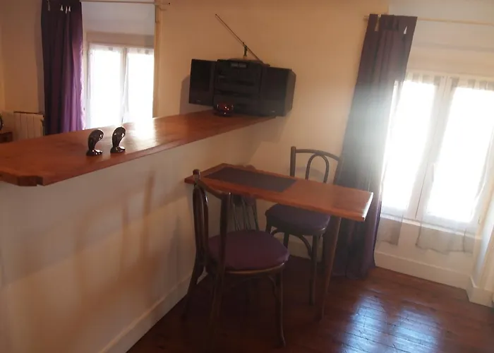 فندق مبيت وإفطار Et Tables D'hotes A L'auberge Touristique