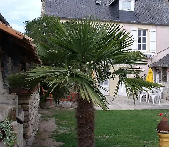 فندق مبيت وإفطار Et Tables D'hotes A L'auberge Touristique