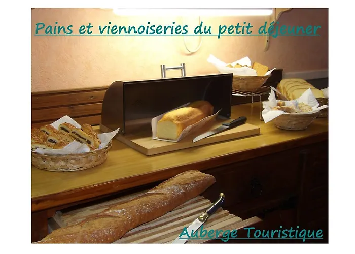فندق مبيت وإفطار Et Tables D'hotes A L'auberge Touristique